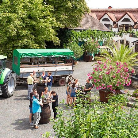 Landhotel Battenheimer Hof Bodenheim Bagian luar foto